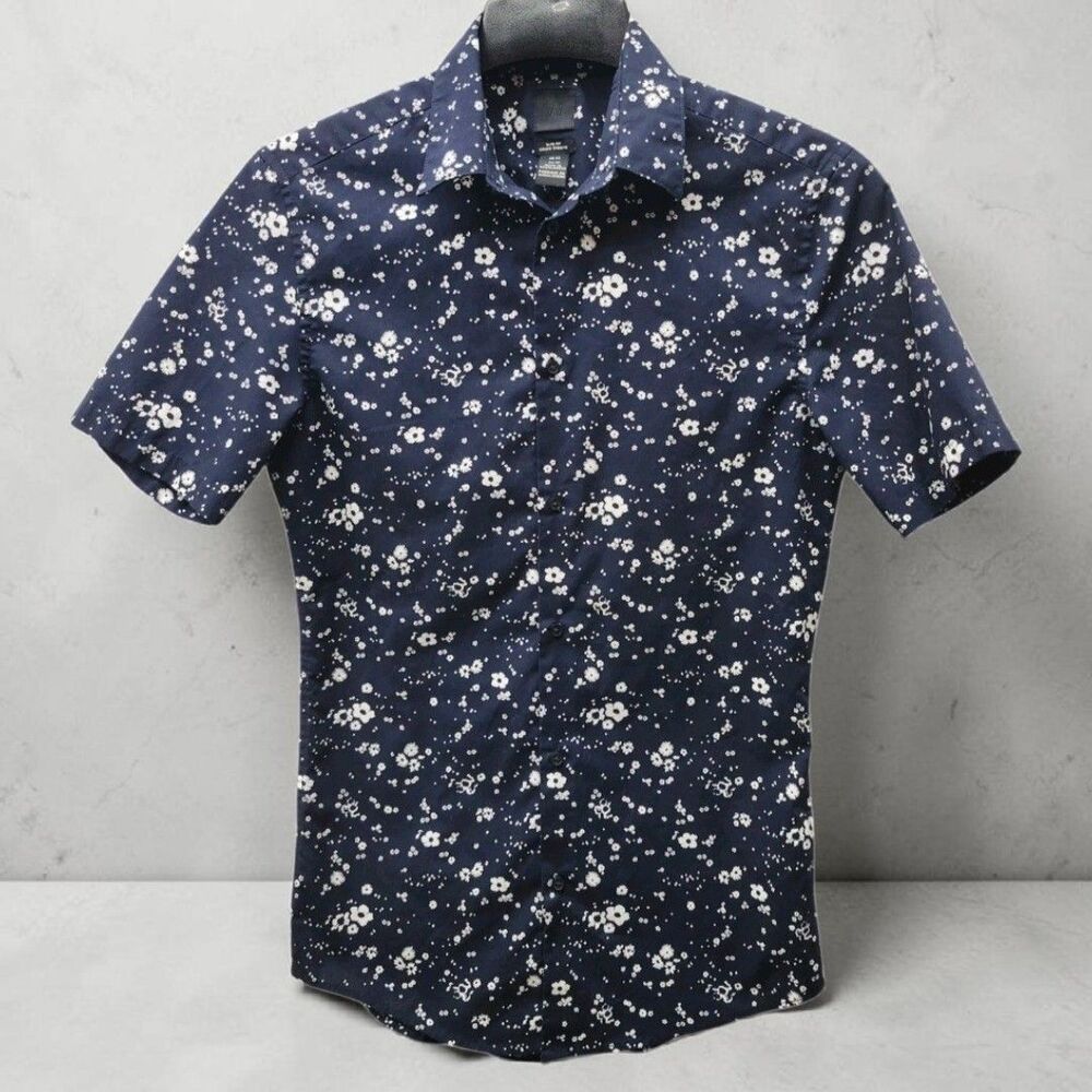 H&M Slim Fit Button Up Shirt Mens XS Blue White Floral Resortwear Hawaiian